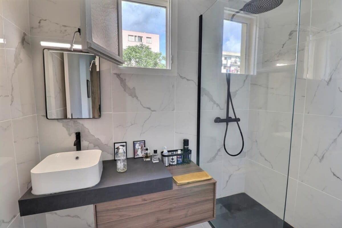 Charmant T2 Avec Balcon - Parking, Ac, Wifi Ajaccio  Exterior foto